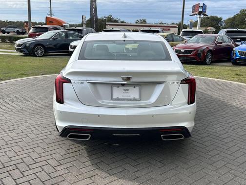 2022 Cadillac CT5 Premium Luxury