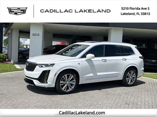 2025 Cadillac XT6 Premium Luxury FWD