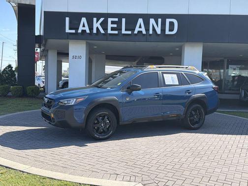Geyser Blue 2024 Subaru Outback Wilderness