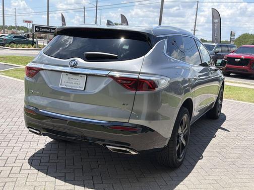 Moonstone Gray Metallic 2024 Buick Enclave Essence AWD
