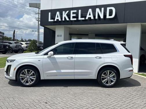 2023 Cadillac XT6 Premium Luxury FWD