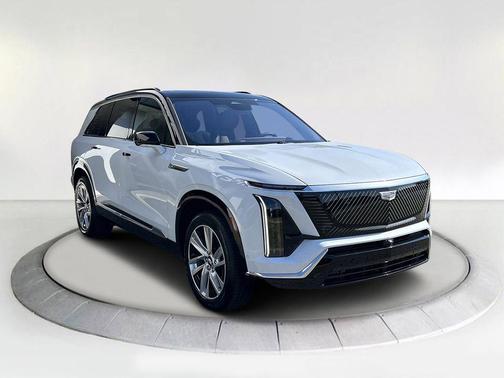 2026 Cadillac VISTIQ Luxury