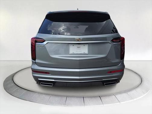 2025 Cadillac XT6 Luxury FWD