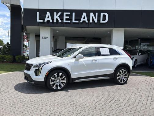 Crystal White 2023 Cadillac XT4 Premium Luxury