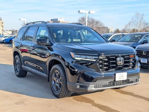 2024 Honda Pilot TrailSport