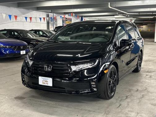 2023 Honda Odyssey Sport