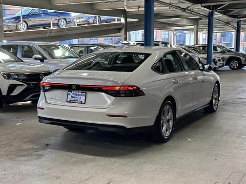 2023 Honda Accord LX