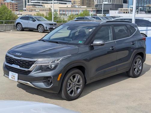 2023 Kia Seltos S