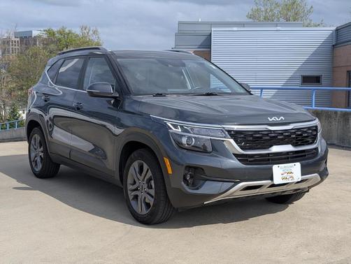 2023 Kia Seltos S