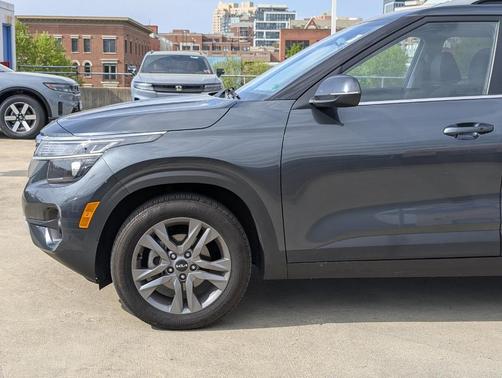 2023 Kia Seltos S