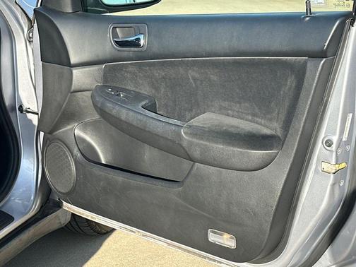 Satin Silver Metallic 2005 Honda Accord LX