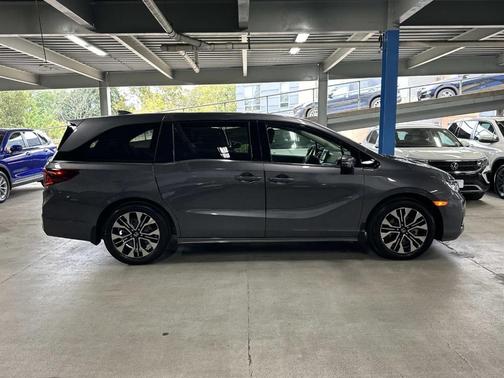 2025 Honda Odyssey Elite