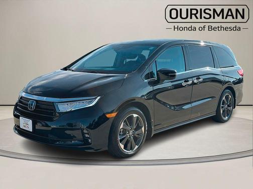 Black 2024 Honda Odyssey Elite