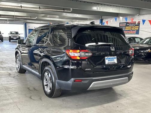 2023 Honda Pilot EX-L 8-Passenger