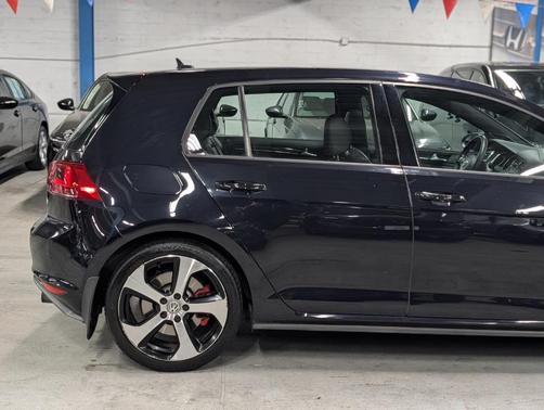 2016 Volkswagen Golf GTI SE