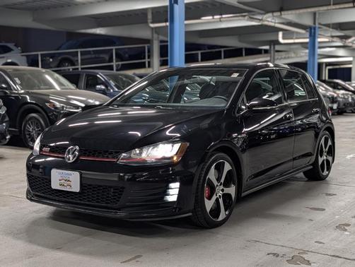 2016 Volkswagen Golf GTI SE