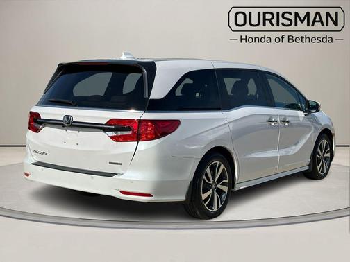 Platinum 2024 Honda Odyssey Touring