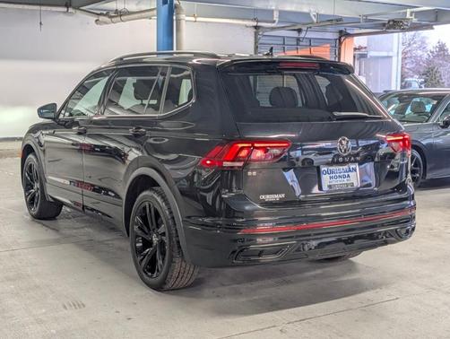 2023 Volkswagen Tiguan 2.0T SE R-Line Black