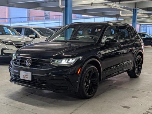2023 Volkswagen Tiguan 2.0T SE R-Line Black