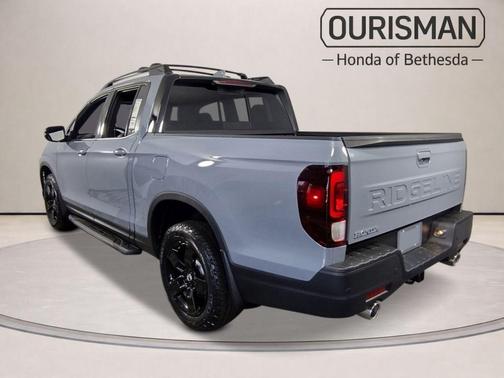 Sonic Blue 2026 Honda Ridgeline Black Edition