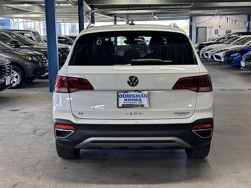 2023 Volkswagen Taos 1.5T SE