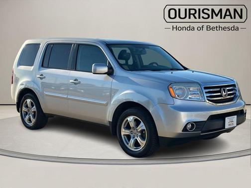 Silver 2015 Honda Pilot EX-L