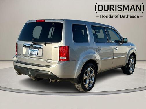 Silver 2015 Honda Pilot EX-L
