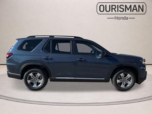 Smoke 2026 Honda Pilot EX-L