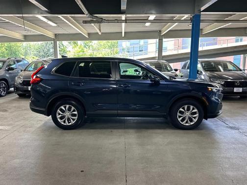 2025 Honda CR-V LX