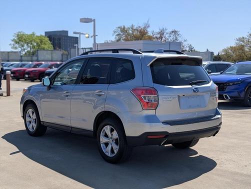 2016 Subaru Forester 2.5i Limited