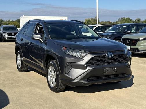 2020 Toyota RAV4 Hybrid LE