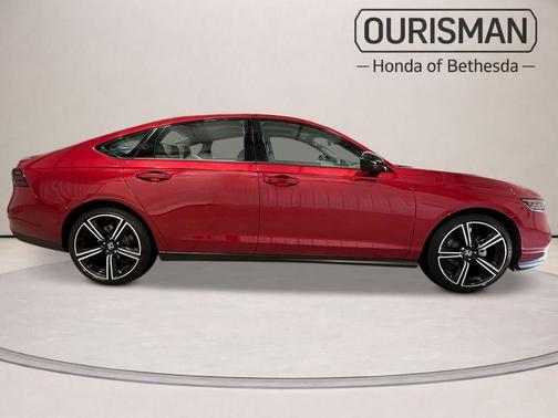 Radiant Red Metallic 2026 Honda Accord SE