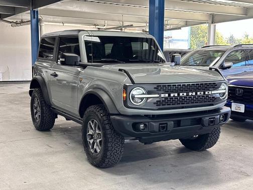 2023 Ford Bronco Badlands