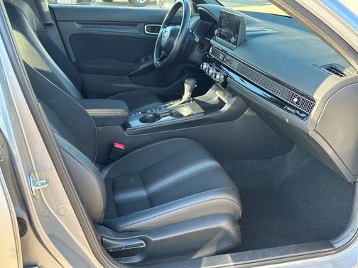 Silver Metallic 2024 Honda Civic Sport