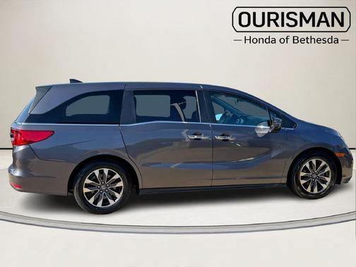 Black 2024 Honda Odyssey EX-L