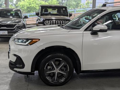 2023 Honda HR-V EX-L