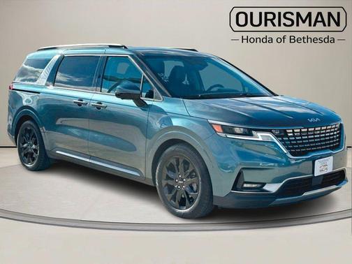 2024 Kia Carnival SX