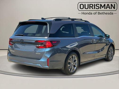 2025 Honda Odyssey Touring