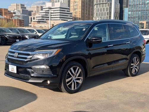 Crystal Black 2016 Honda Pilot Touring
