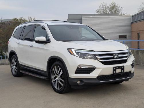 2017 Honda Pilot Elite