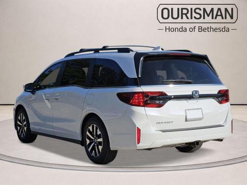 Platinum White Pearl 2026 Honda Odyssey EX-L