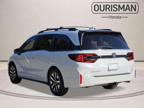 Platinum White Pearl 2026 Honda Odyssey EX-L