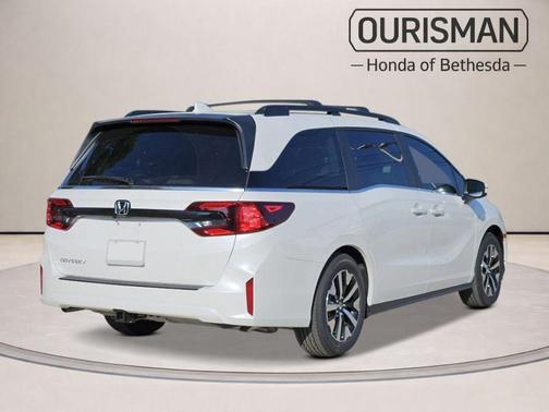 Platinum White Pearl 2026 Honda Odyssey EX-L