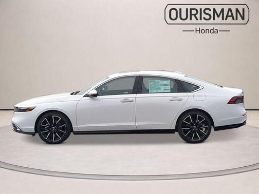 Platinum White Pearl 2026 Honda Accord Hybrid Touring