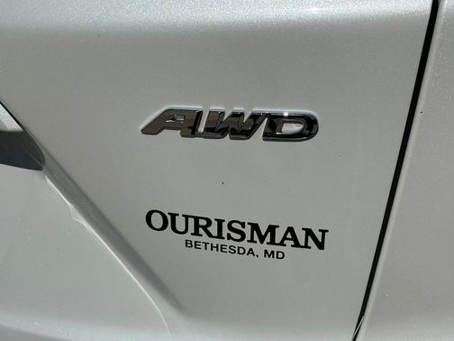 White 2022 Honda CR-V EX