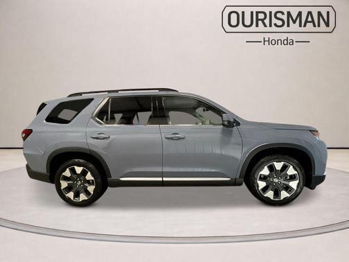 Sonic Blue 2026 Honda Pilot Touring