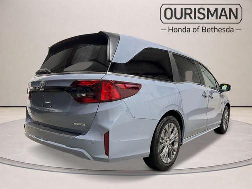Sonic Blue 2026 Honda Odyssey Touring