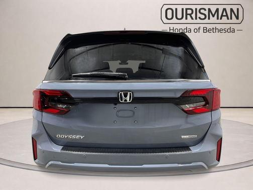 Sonic Blue 2026 Honda Odyssey Touring