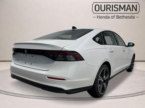 Platinum White Pearl 2026 Honda Accord SE