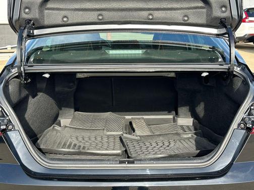 Midnight Black Metallic 2025 Toyota Camry SE